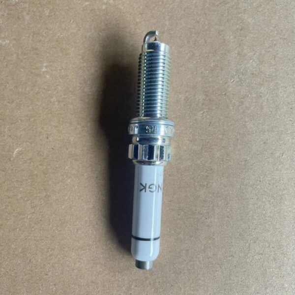 0P2 905 601 A Spark Plug - Suitable for Audi Q8