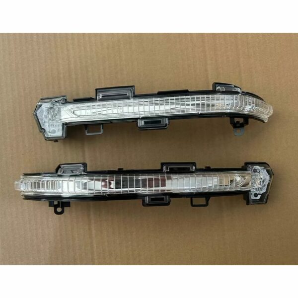 11G 949 102 11G 949 101 Rear mirror turn signal for Volkswagen ID4 ID6