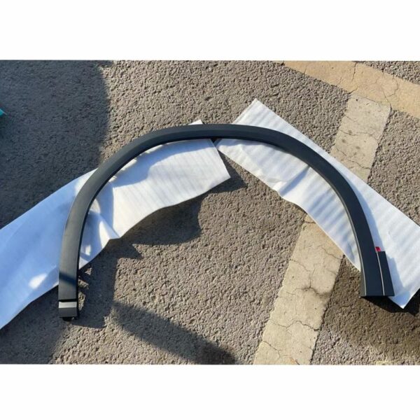 12D853718A9B9 Front Right Wheel Arch - Suitable for Volkswagen ID6