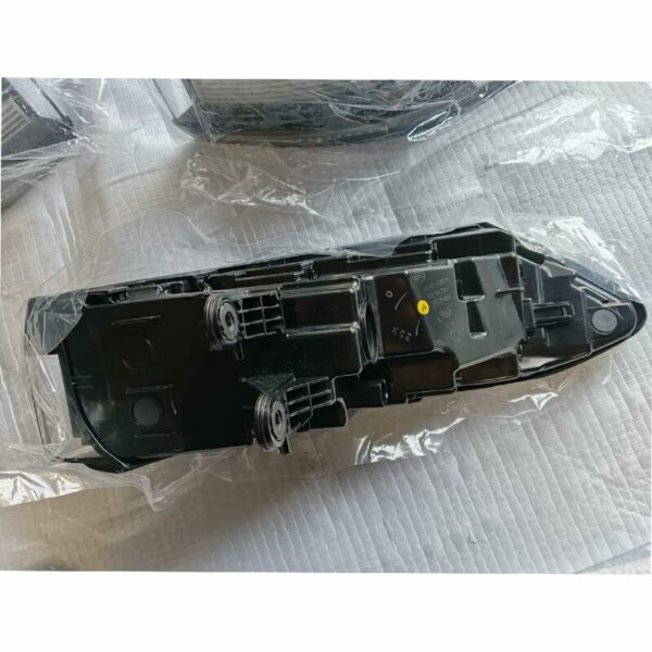 14D 945 208, 14D945207 Tail Lights - Suitable for Volkswagen ID7 - Image 2