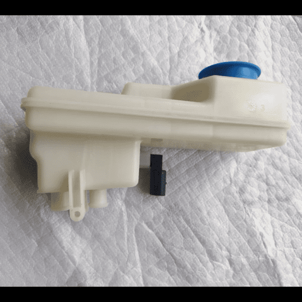 1EB 611 301 Brake Fluid Reservoir - Suitable for Volkswagen ID4, ID6 - Image 2