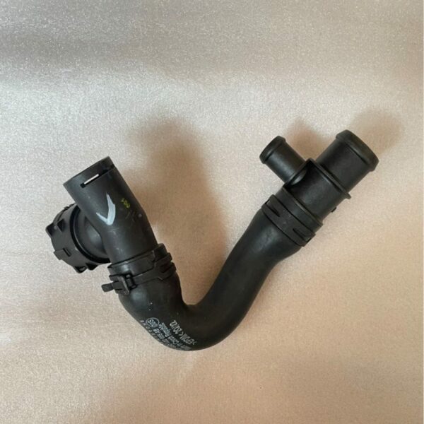 4G0 122 055AB Lower Water Pipe - Suitable for Audi C7 - Image 3