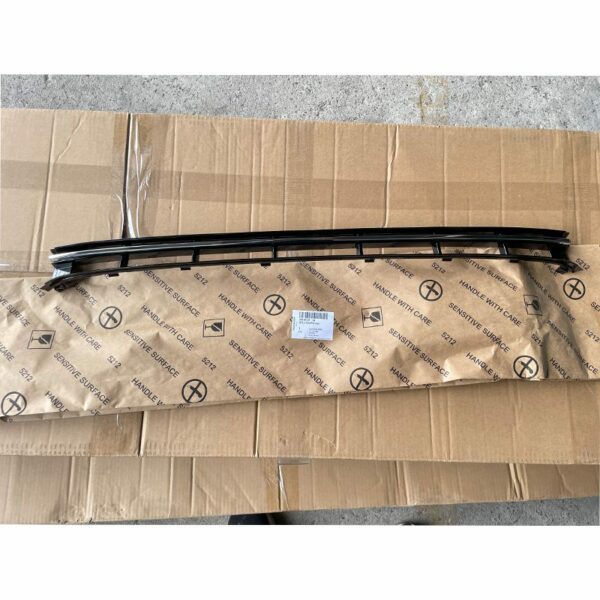 4H0 807 679 Lower Grille - Suitable for Audi A8