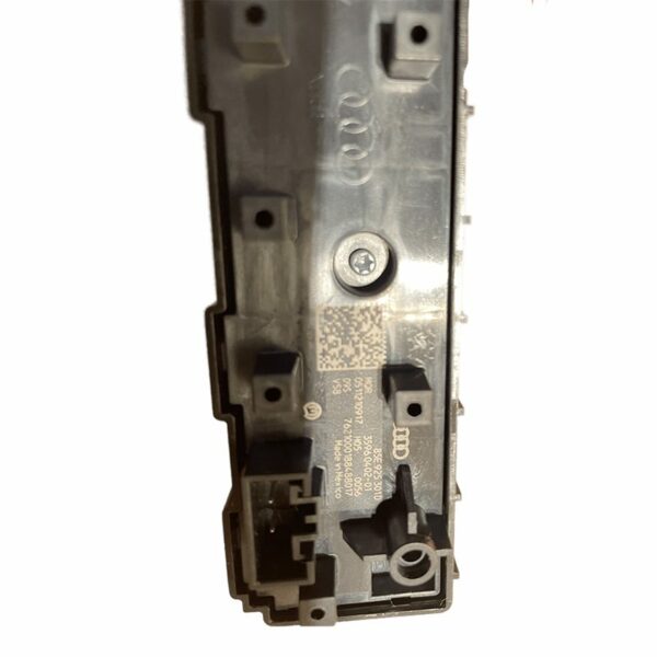 85E 925 301 D Emergency Switch - Suitable for Audi Q5E, Q4 - Image 2