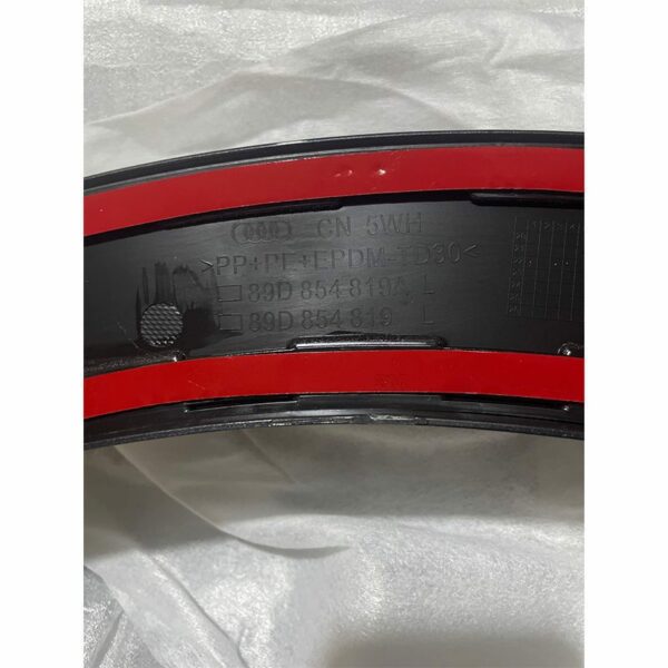 89D 854 819A Wheel Arch LH Black - Suitable for Audi Q5e-tron - Image 2