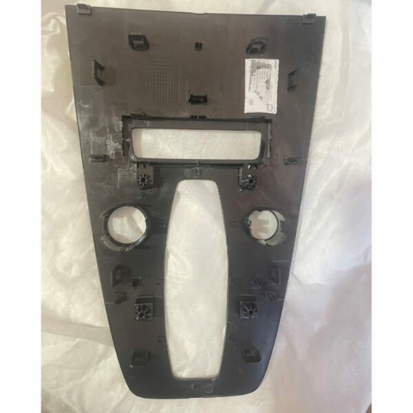 89D 864 261 V58 center armrest panel is for the Audi Q5e tron - Image 2