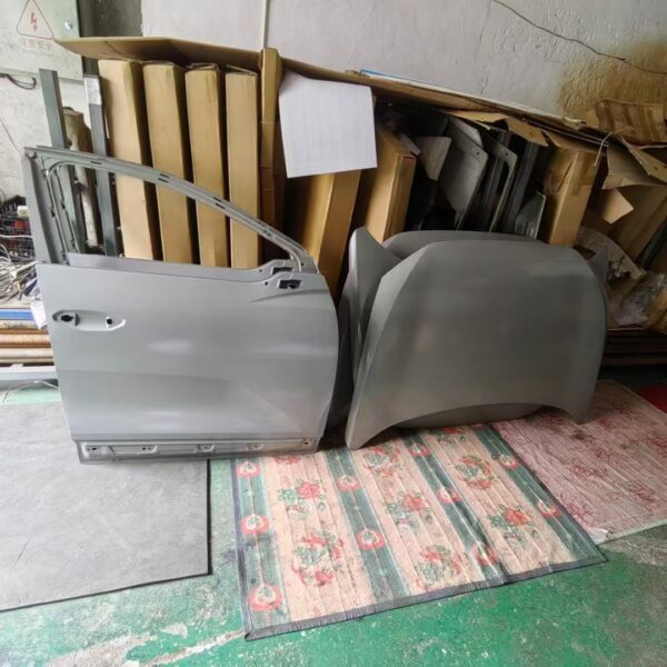 89D831051A 89D831052A 89D833051A 89D833052A Doors for Audi Q5e tron - Image 2