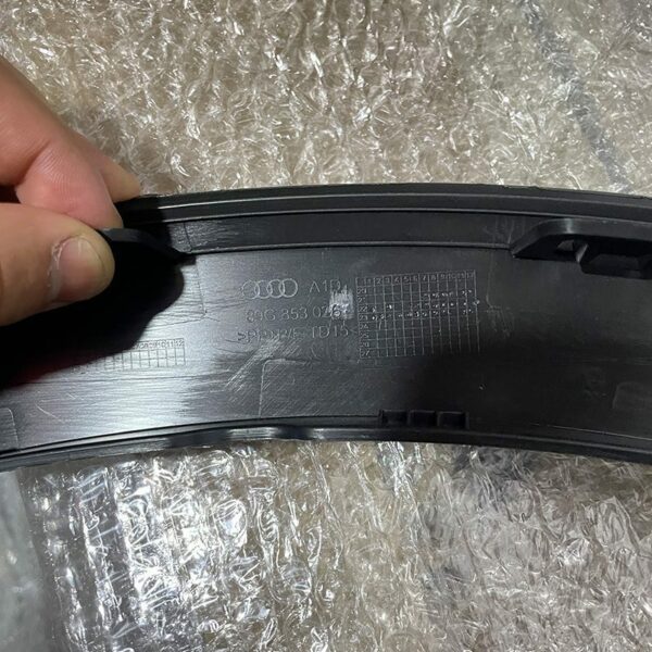 89G 853 025, 89G 853 026 Front Bumper Wheel Arch Trim - Suitable for Audi Q4e tron - Image 2