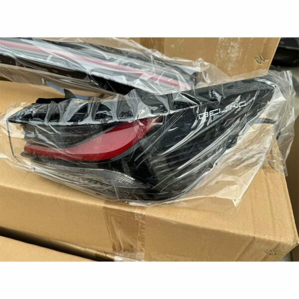 A00107538 Right Rear Outer Tail Light - Suitable for BAIC EU5