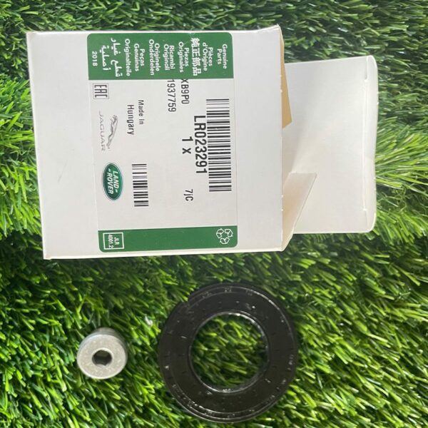 LR023291 Oil Seal