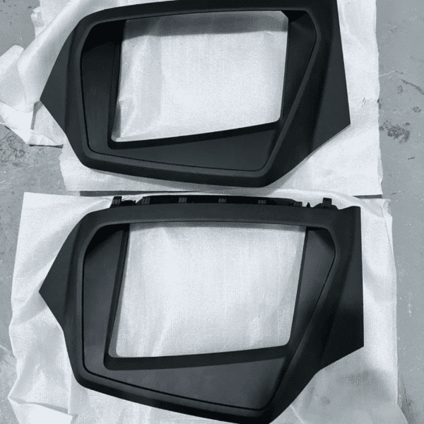 89D 857 161 head-up cover is for the Audi Q5e tron - Image 2