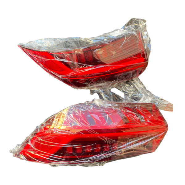 4K8 945 069B 4K8 945 070B Tail Light Suitable for A7L