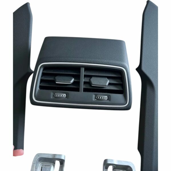 4KG 819 203 Armrest box air conditioning outlet suitable for Audi A7L - Image 3