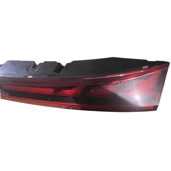 4CG945095B Middle Tail Light Suitable for Audi Q6 - Image 3